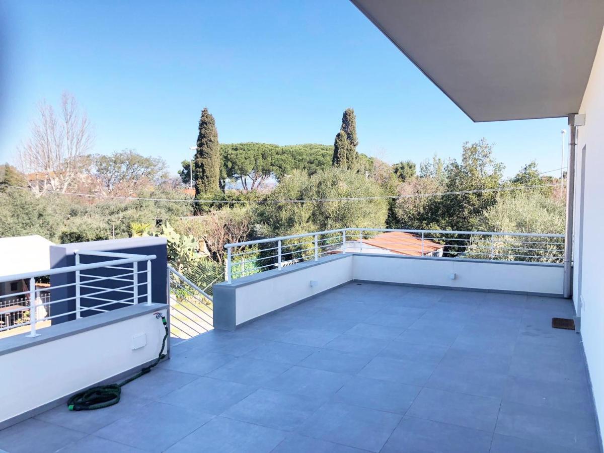 Casa Ginevra A Cecina By Zoom In Earth Apartamento Exterior foto