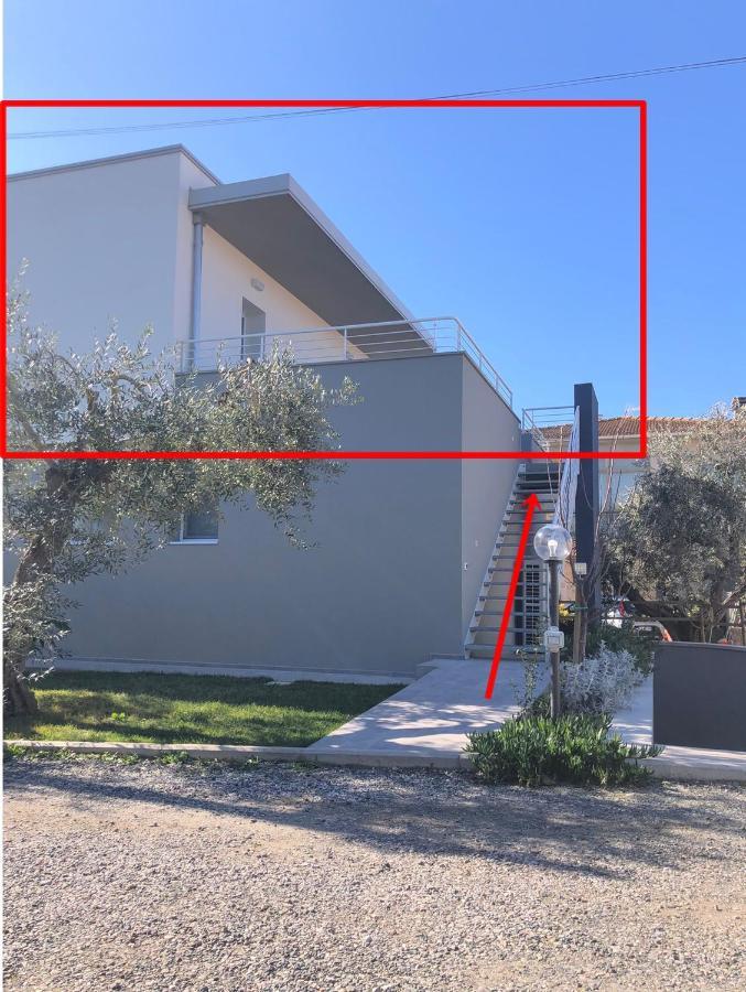 Casa Ginevra A Cecina By Zoom In Earth Apartamento Exterior foto